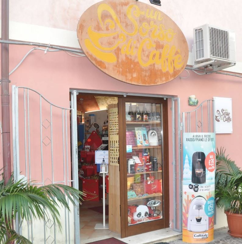 Un Sorso di Caffe' Sorso (Sassari) Negozio Cialde Capsule Caffè